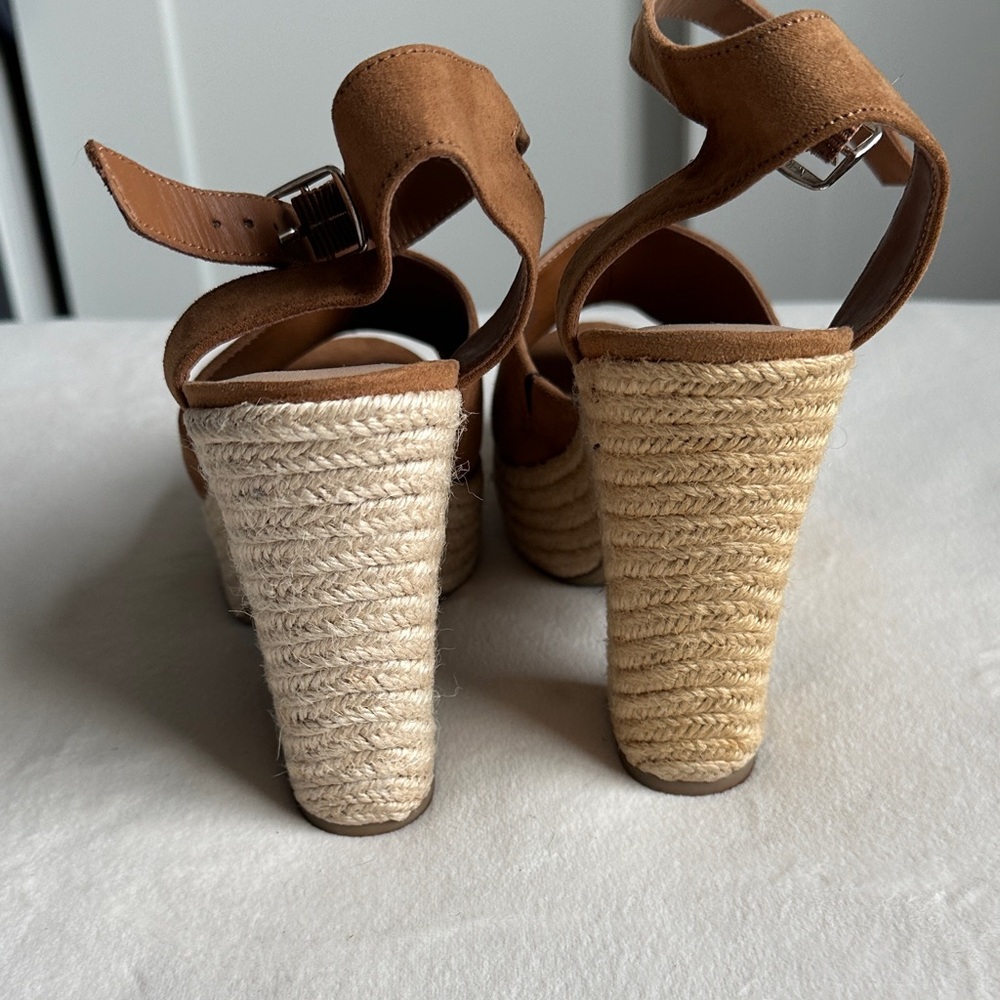 Platform Wedge Sandals - Picture 3 of 5